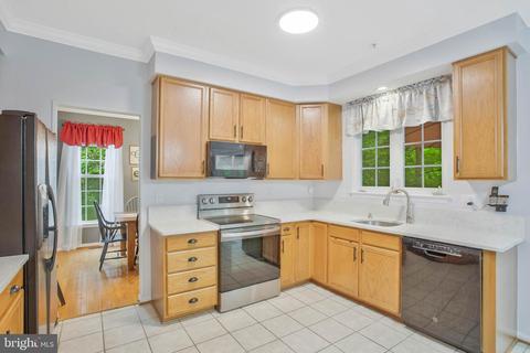 12304 Tavistock Ct, Laurel, MD 20708 photo 13
