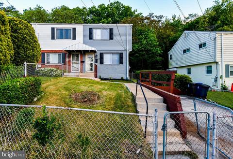 4617 Brookfield Dr, Suitland, MD 20746