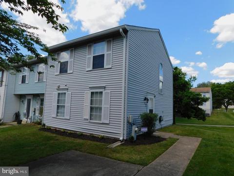 927 Pleasant Hill Ln, Bowie, MD 20716