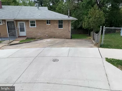 2406 Muncy Cir, Hyattsville, MD 20785