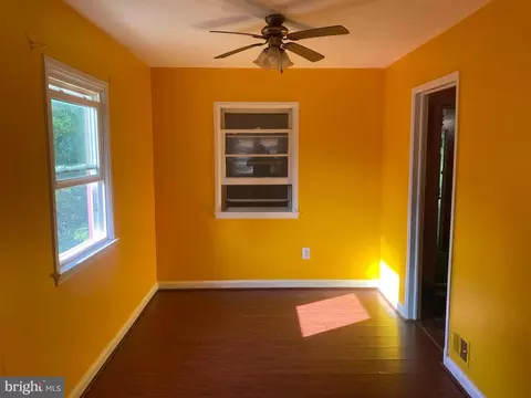 7204 E Forest Rd, Hyattsville, MD 20785 photo 4