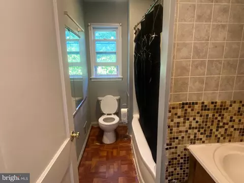 7204 E Forest Rd, Hyattsville, MD 20785 photo 17