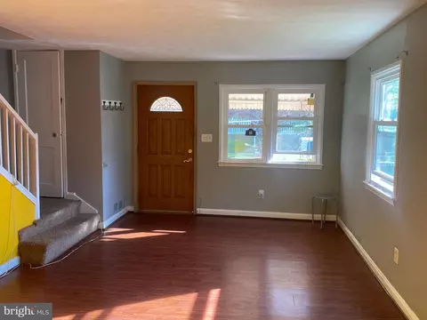7204 E Forest Rd, Hyattsville, MD 20785 photo 5
