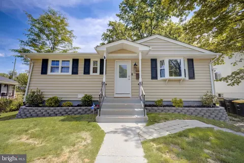 2602 Lorring Dr, District Heights, MD 20747