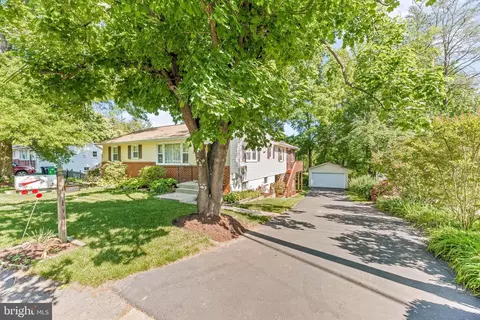 12305 Thompson Rd, Bowie, MD 20720