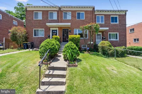 3515 Madison St, Hyattsville, MD 20782