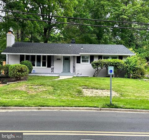 9227 Saint Andrews Pl, College Park, MD 20740