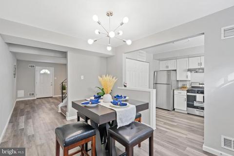 2422 Kent Village Pl, Hyattsville, MD 20785