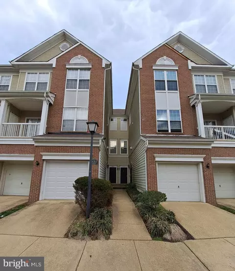 14208 Hampshire Hall Court Ct #305, Marlboro, MD 20772