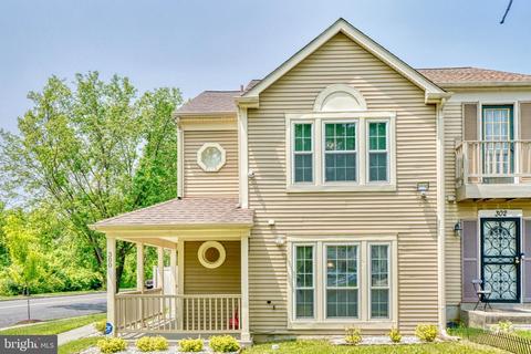 300 Hillside Ter, Landover, MD 20785