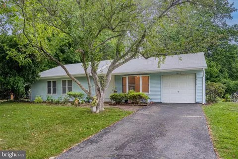 1903 Page Ct, Bowie, MD 20716