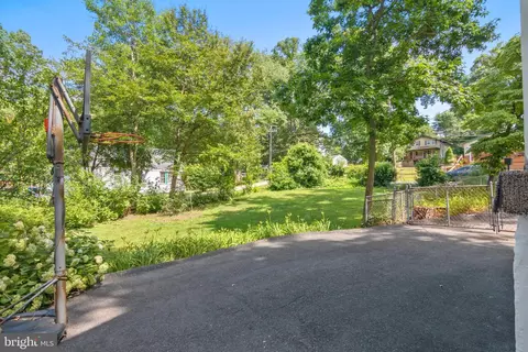 9106 Fowler Ln, Lanham, MD 20706 photo 7
