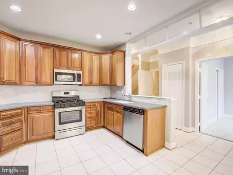 13142 Brooktree Ln, Laurel, MD 20707 photo 12
