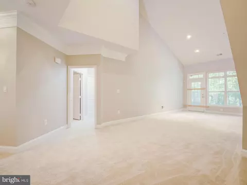 13142 Brooktree Ln, Laurel, MD 20707 photo 25