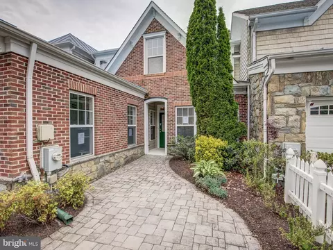 13142 Brooktree Ln, Laurel, MD 20707 photo 5