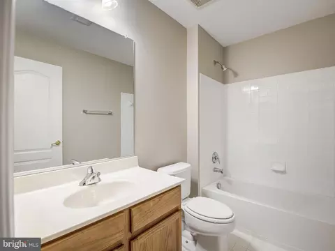 13142 Brooktree Ln, Laurel, MD 20707 photo 41