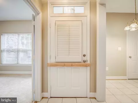 13142 Brooktree Ln, Laurel, MD 20707 photo 6