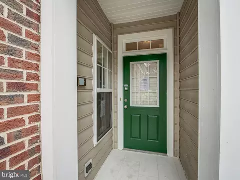 13142 Brooktree Ln, Laurel, MD 20707 photo 4