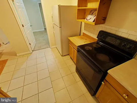 8412 Navahoe Dr, Silver Spring, MD 20903 photo 13