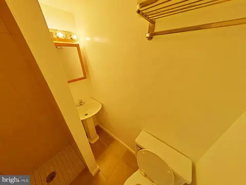 8412 Navahoe Dr, Silver Spring, MD 20903 photo 15