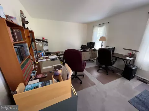 6817 Kerman Rd, Lanham, MD 20706 photo 30