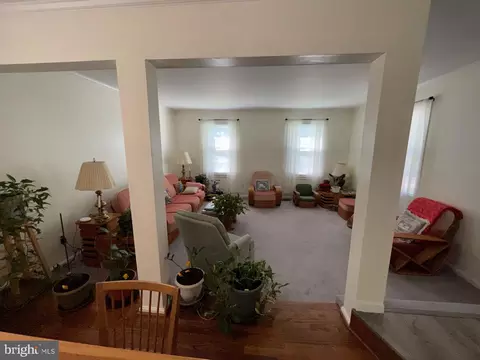 6817 Kerman Rd, Lanham, MD 20706 photo 7