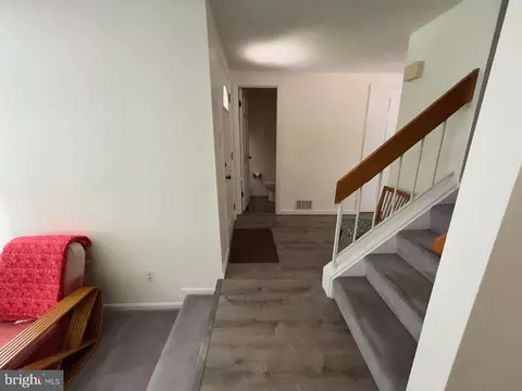 6817 Kerman Rd, Lanham, MD 20706 photo 3