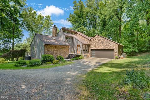 14500 Cactus Hill Rd, Accokeek, MD 20607