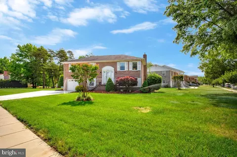 8926 Santeetlah Rd, Clinton, MD 20735