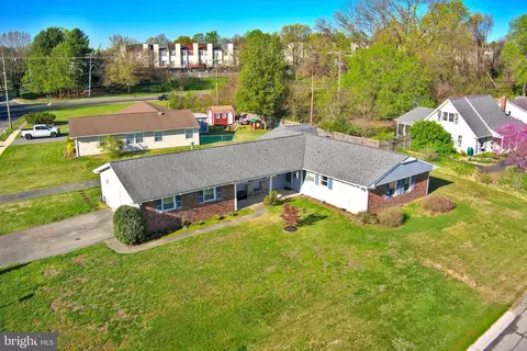 12733 Haskell Ln, Bowie, MD 20716