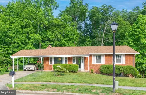 8508 Churchill Ct, Marlboro, MD 20772