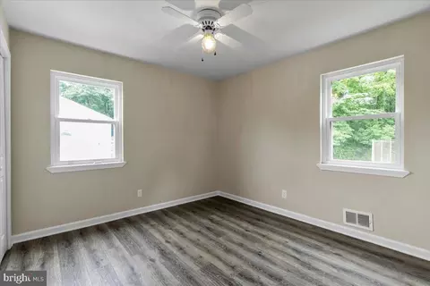 9337 Alcona St, Lanham, MD 20706 photo 12