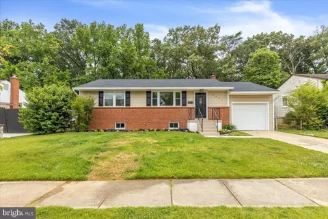 9337 Alcona St, Lanham, MD 20706 photo 2