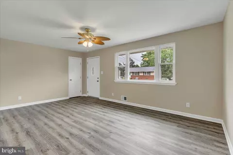 9337 Alcona St, Lanham, MD 20706 photo 6