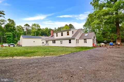 7910 Springfield Rd, Glenn Dale, MD 20769