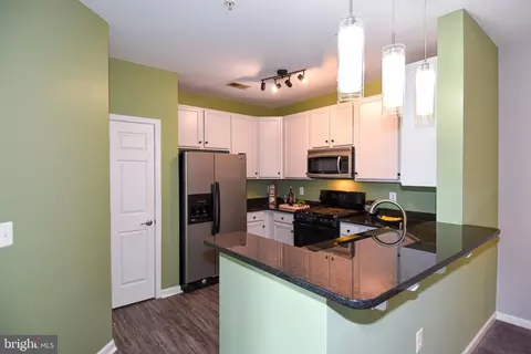 1341 Karen Blvd #304, Capitol Heights, MD 20743