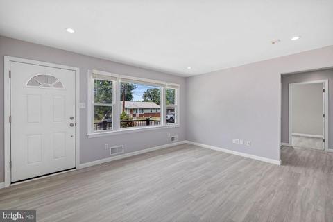 9025 2nd St, Lanham, MD 20706 photo 12