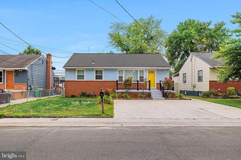 9025 2nd St, Lanham, MD 20706 photo 2