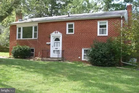 5808 Shepherd Ln, Lanham, MD 20706