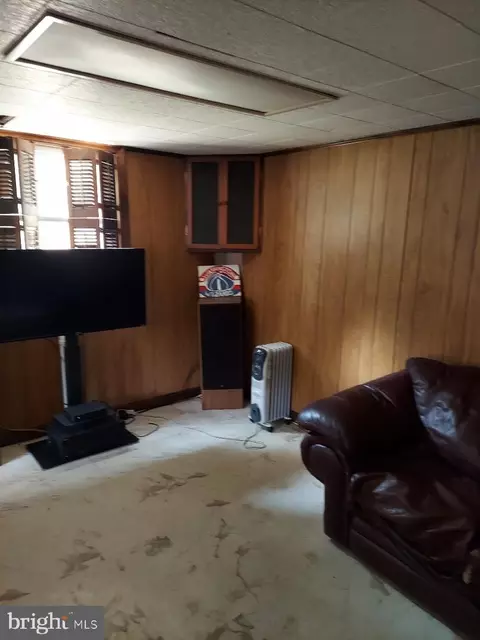 5808 Shepherd Ln, Lanham, MD 20706 photo 5