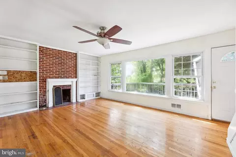 10410 Truxton Rd, Adelphi, MD 20783 photo 8
