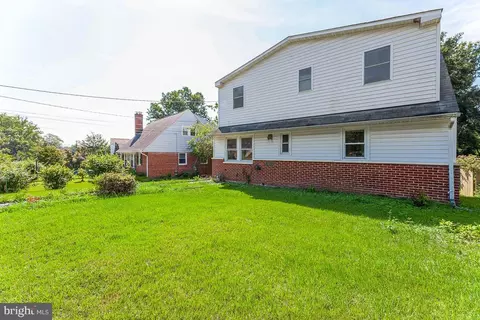 10410 Truxton Rd, Adelphi, MD 20783 photo 3