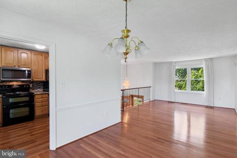 1204 Blithe Ct, Upper Marlboro, MD 20774 photo 4