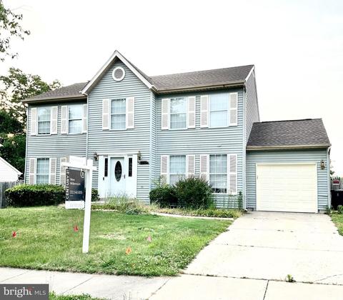 7710 Willow Hill Dr, Hyattsville, MD 20785