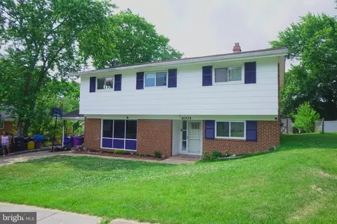 6004 Elmendorf Dr, Suitland, MD 20746