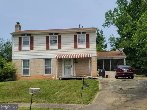 9802 Lundy Ct, Lanham, MD 20706