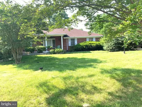11820 Decesaris Blvd, Bowie, MD 20721