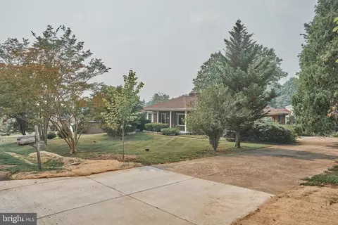 11820 Decesaris Blvd, Bowie, MD 20721 photo 21