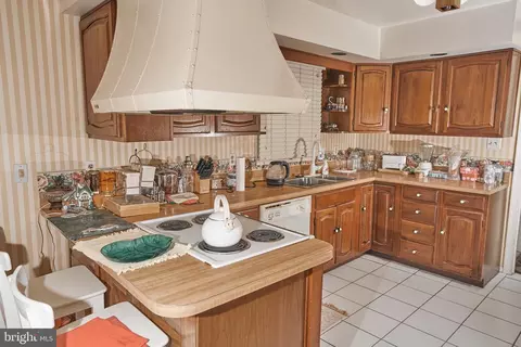 11820 Decesaris Blvd, Bowie, MD 20721 photo 29