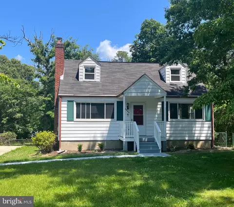 9208 Surratts Manor Dr, Clinton, MD 20735